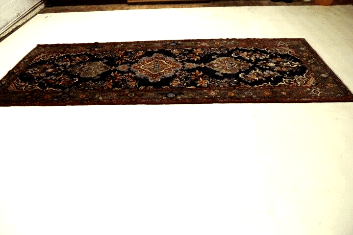 Hamadan Perserteppich aus Iran, 324 × 122 cm