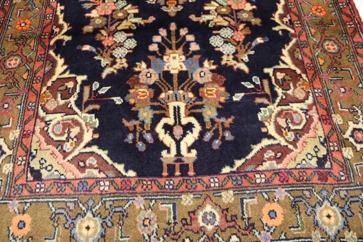 Hamadan Perserteppich aus Iran, 324 × 122 cm