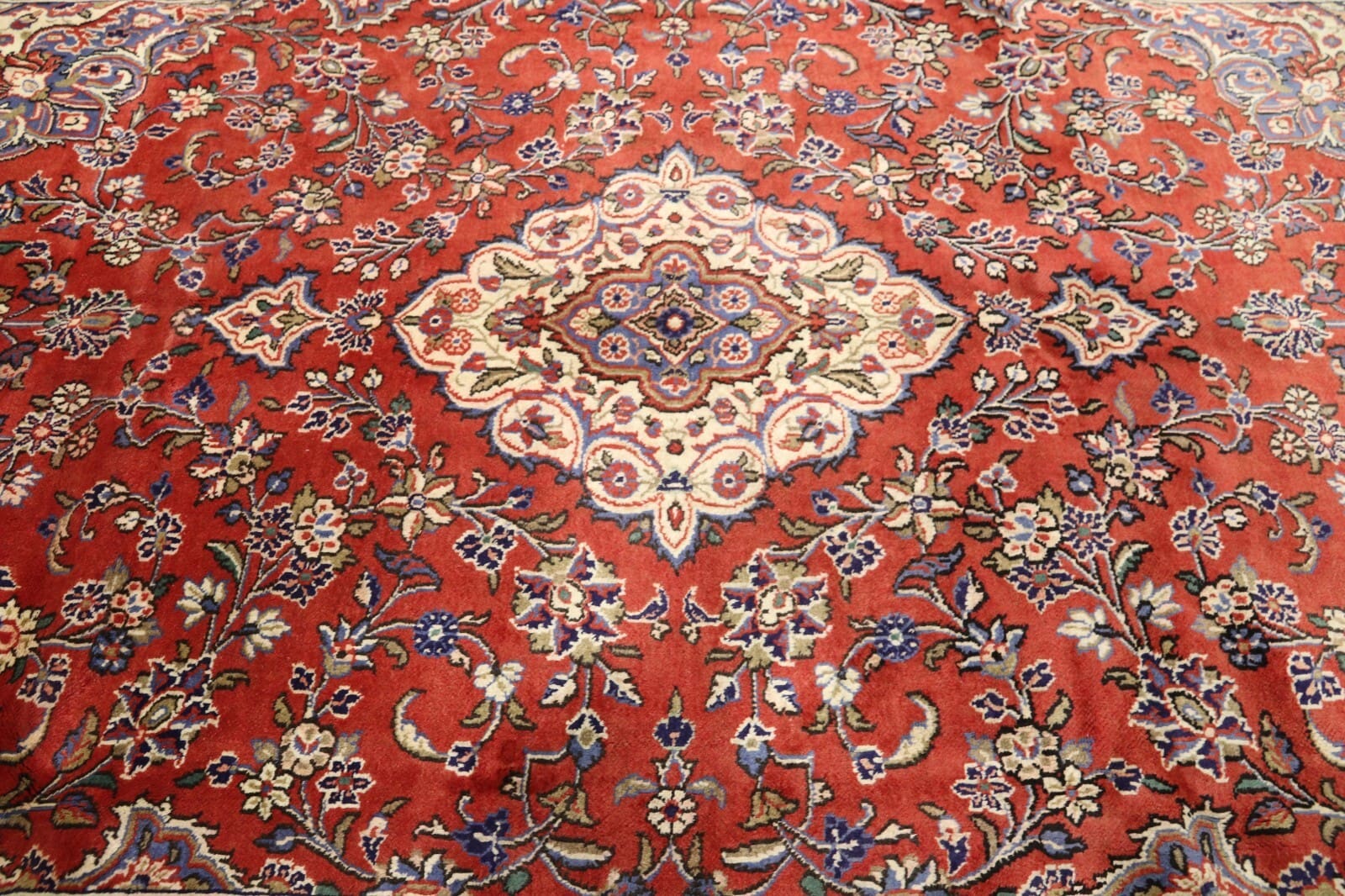 Handgeknüpfter Hamadan Perserteppich 325 × 220 cm