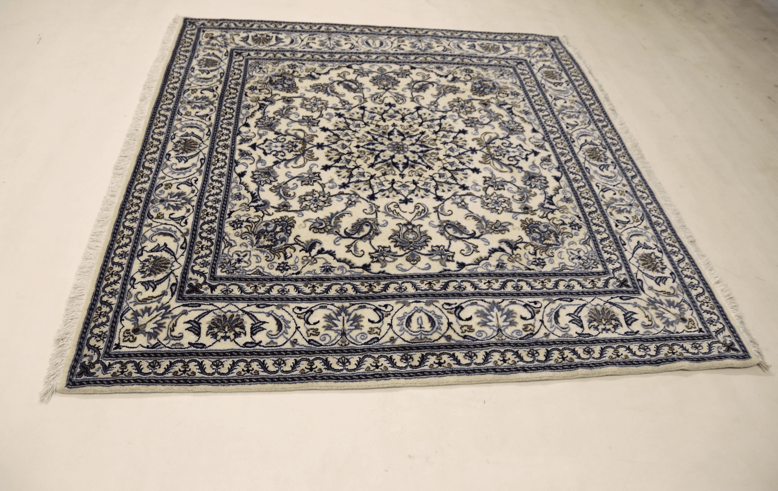 Handgeknüpfter Orientalisch Perserteppich 200 × 200 cm