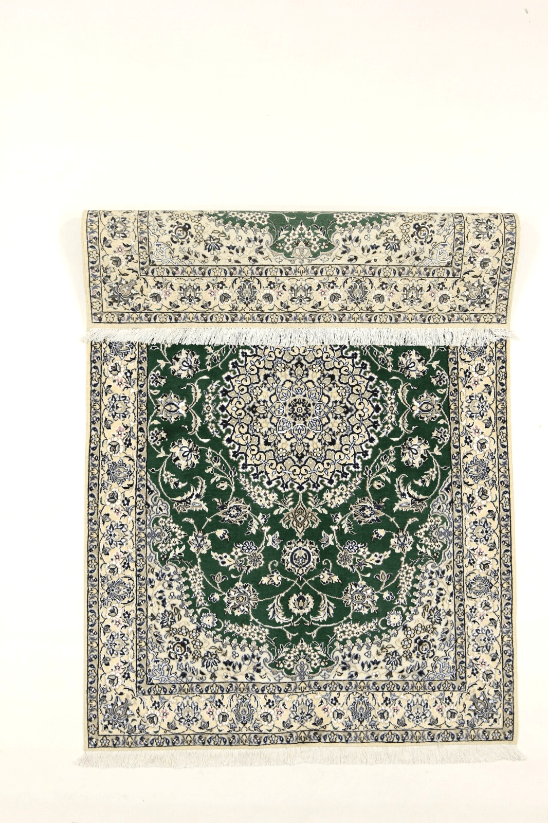 perser-teppich-super-nain-9-la-204x134cm-handgeknupft-500000-knoten-3 Handgeknüpfter Nain Perserteppich, 202 × 133 cm, Wolle