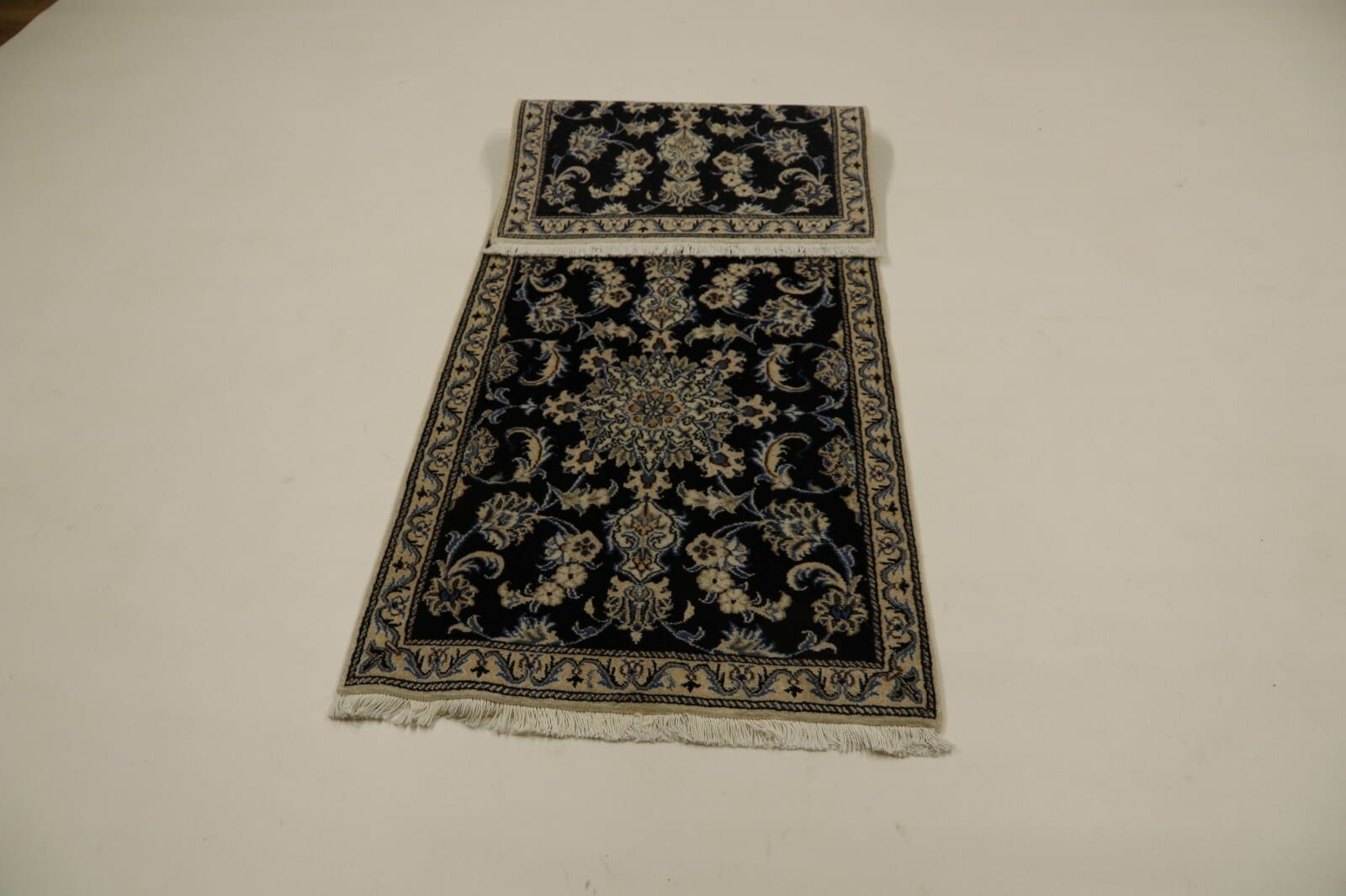 Handgeknüpfter Orientalisch Perserteppich, 197 × 72 cm, Wolle & Seide
