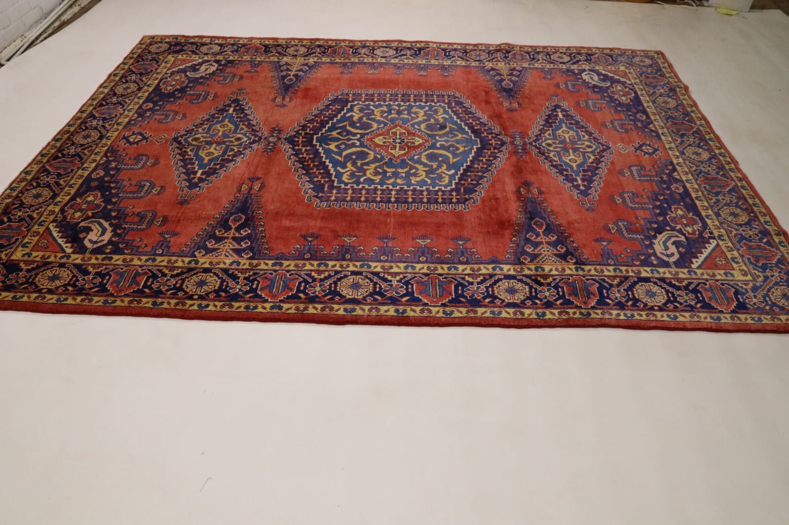 Orientalisch Perserteppich aus Iran, 330 × 225 cm