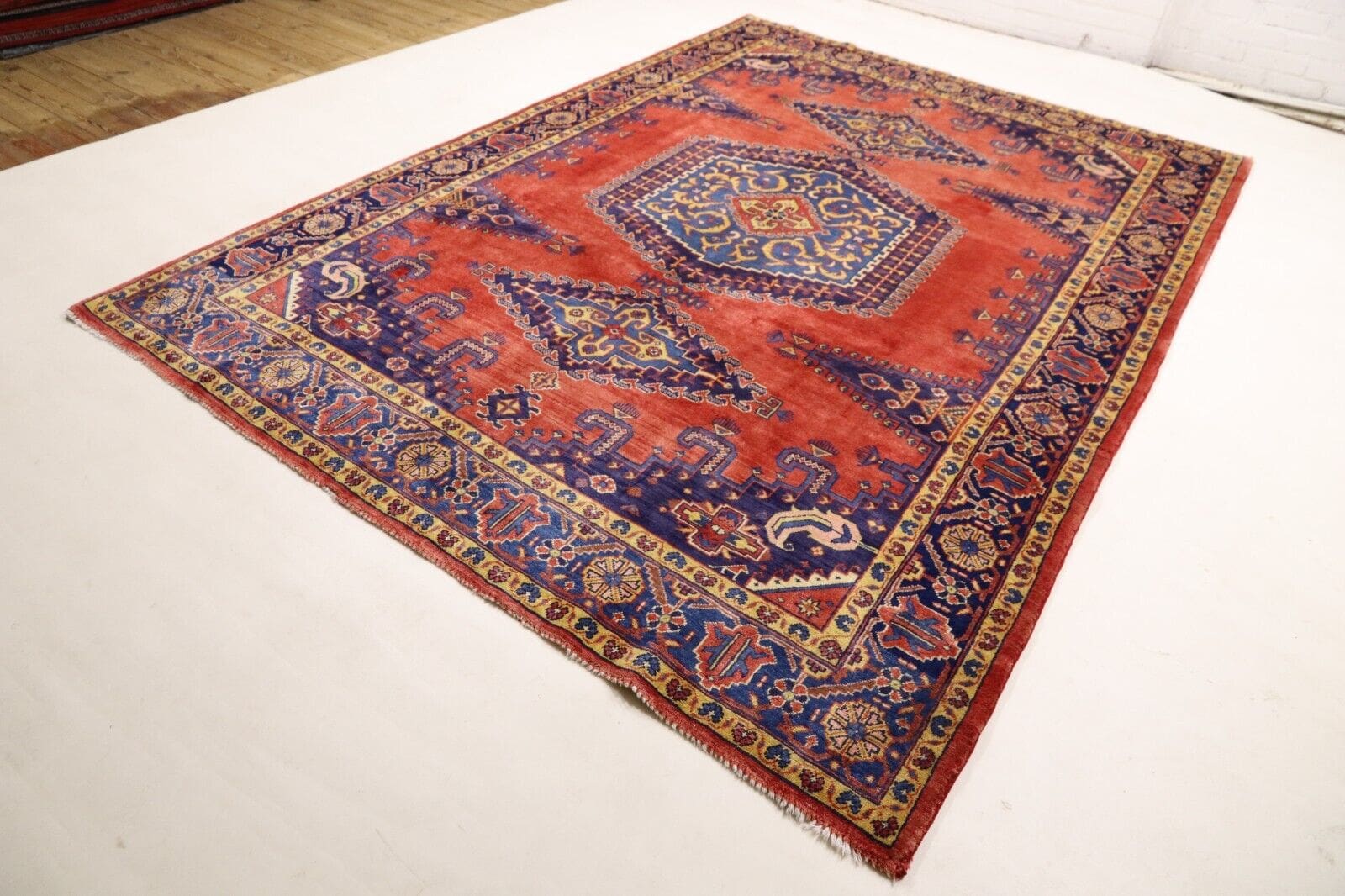 Orientalisch Perserteppich aus Iran, 330 × 225 cm