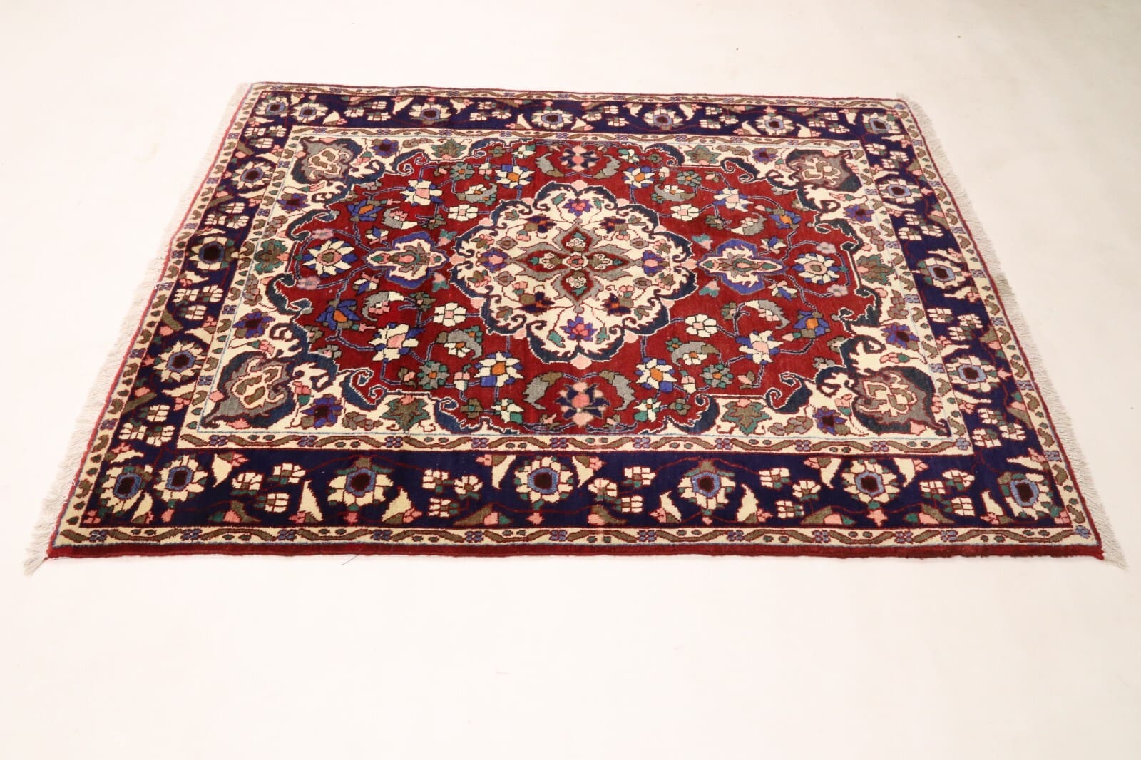 Handgeknüpfter Bakhtiari Perserteppich, 210 × 155 cm, Wolle