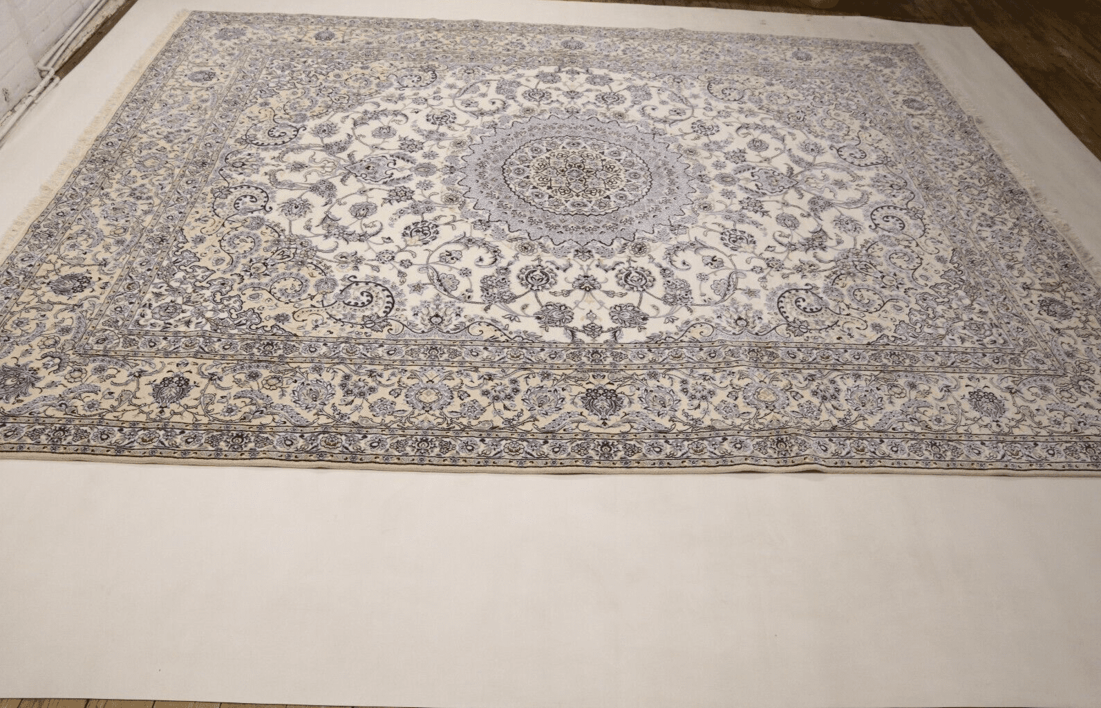 Handgeknüpfter Nain Perserteppich, 415 × 300 cm, Wolle & Seide