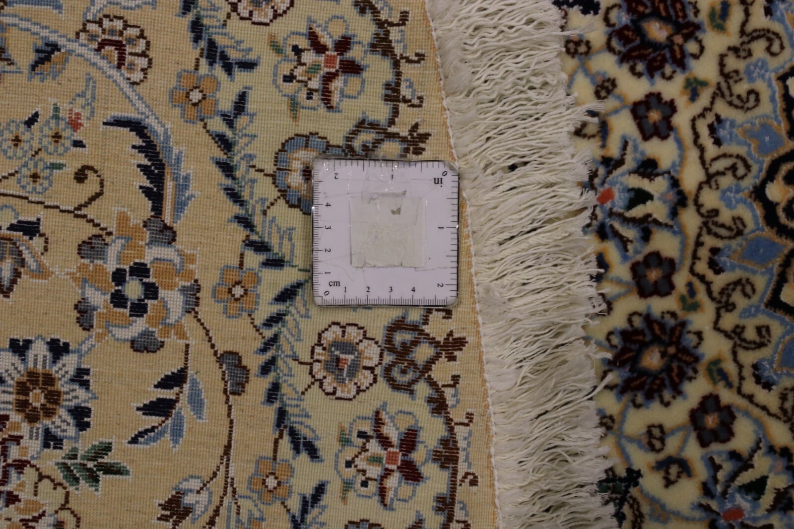 Nain Perserteppich aus Iran, 255 × 253 cm