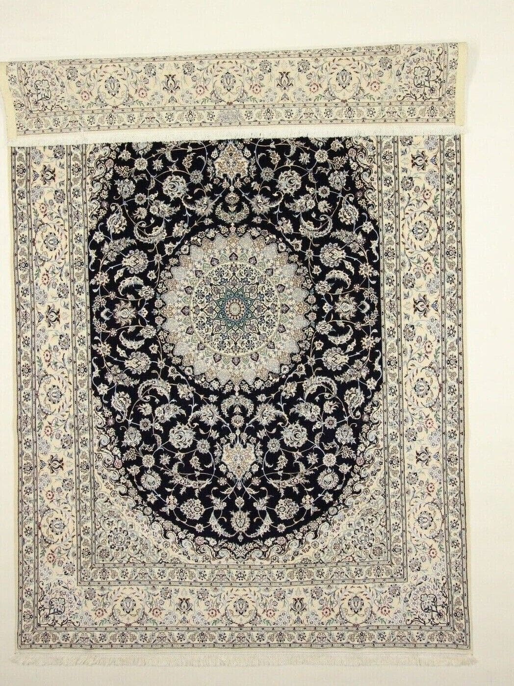 Nain Perserteppich 309 × 206 cm aus Wolle & Seide, handgeknüpft