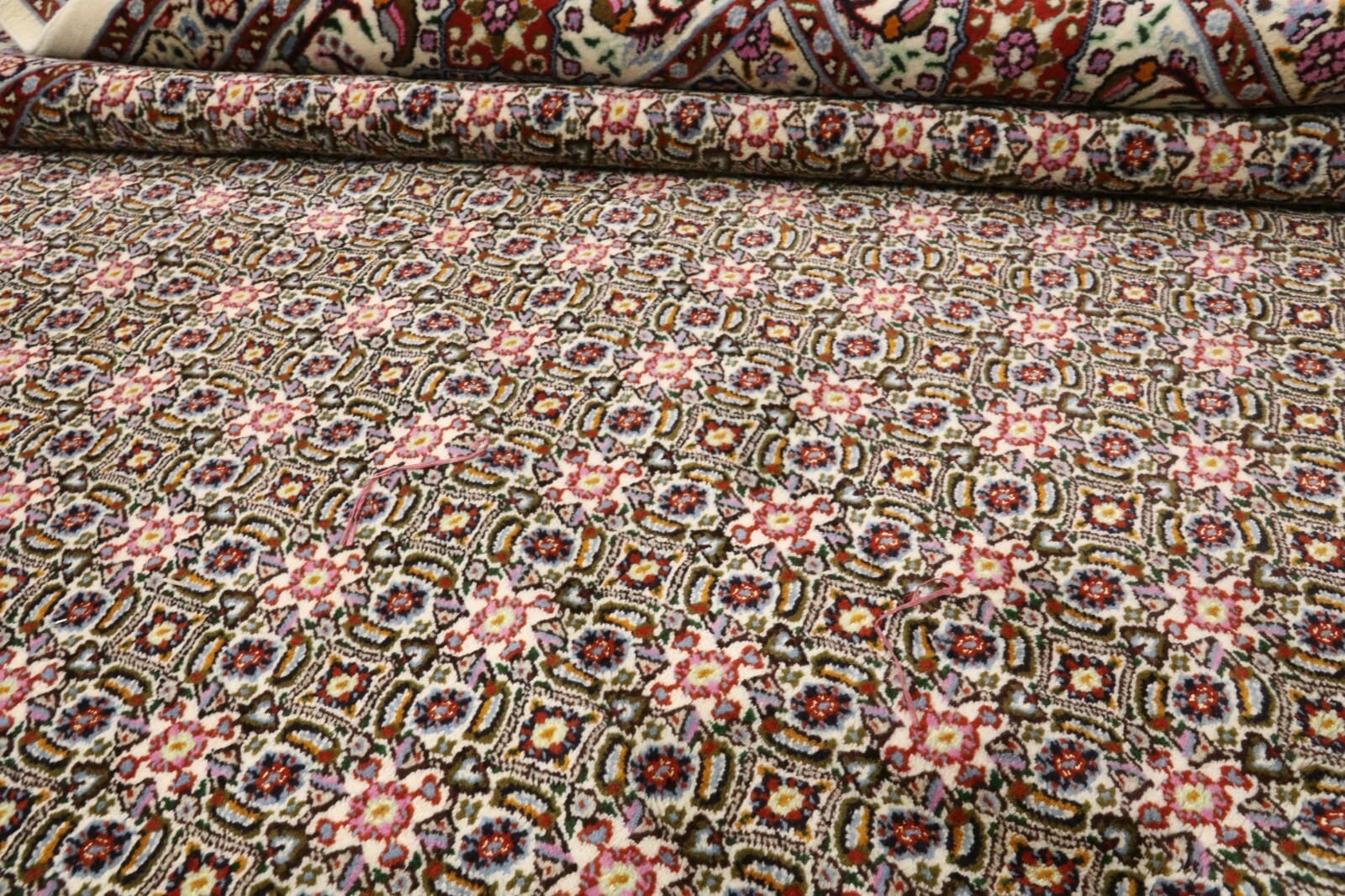 Moud Perserteppich aus Iran, 330 × 247 cm