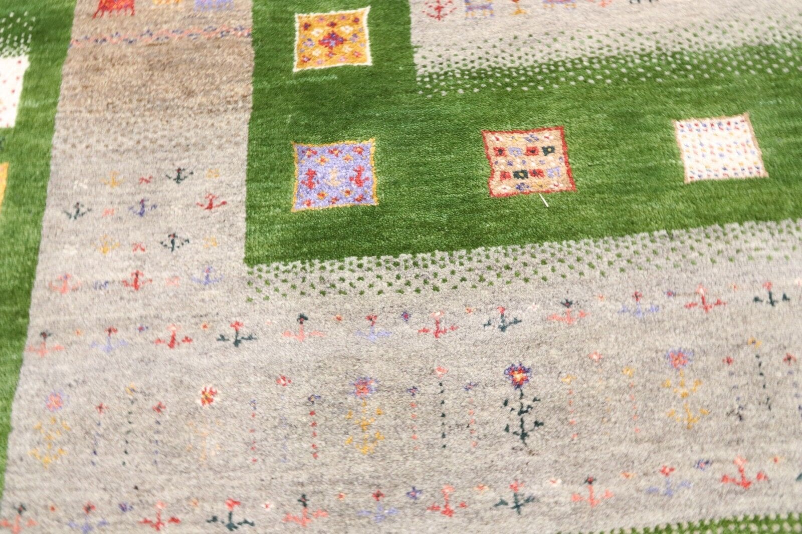 Handgeknüpfter Gabbeh Loribaft Orientteppich, 306 × 211 cm, Wolle