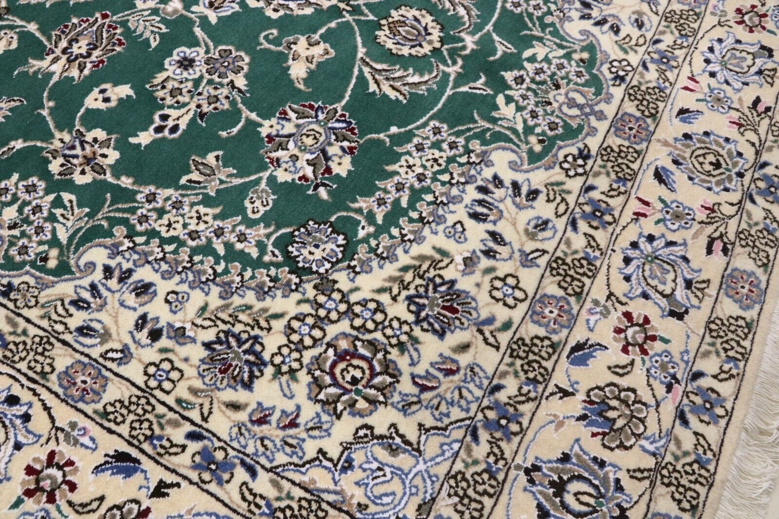 Handgeknüpfter Nain Perserteppich 250 × 156 cm