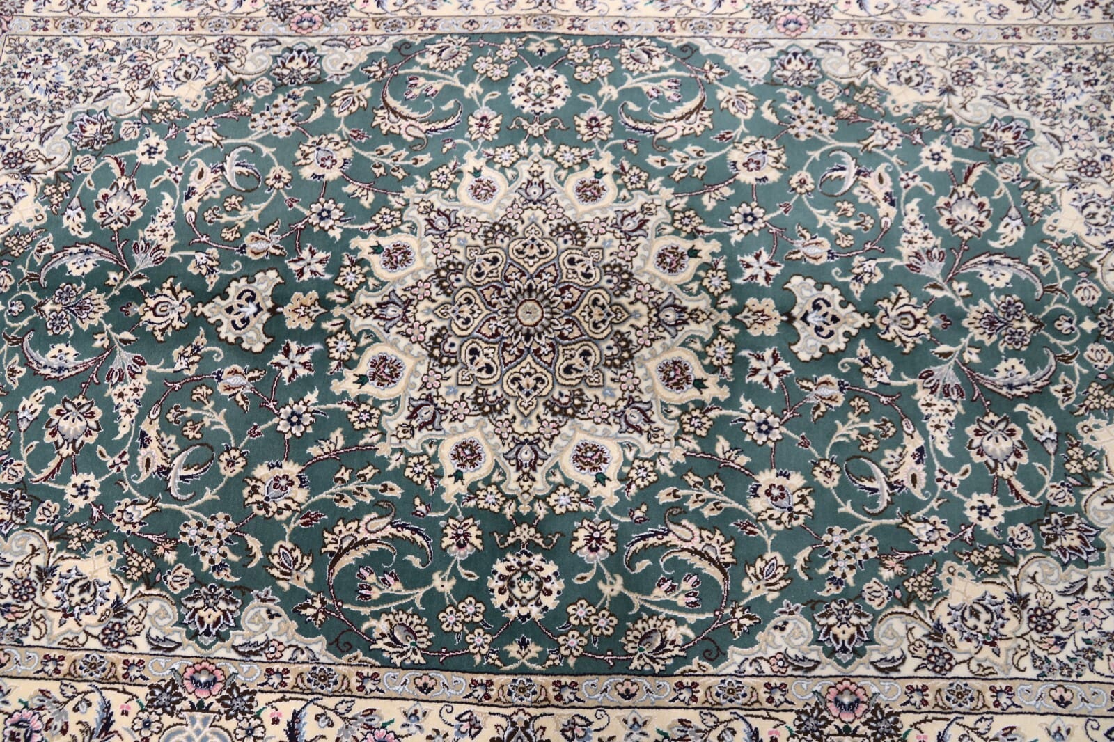 Orientalisch Perserteppich aus Iran, 259 × 156 cm