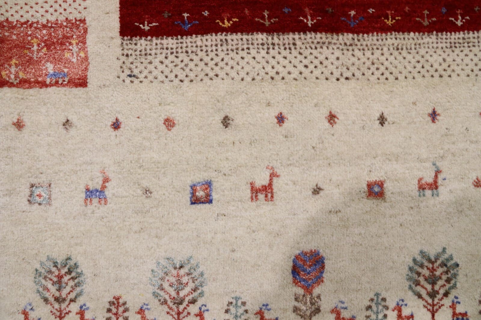Gabbeh Loribaft Orientteppich aus Indien, 245 × 174 cm
