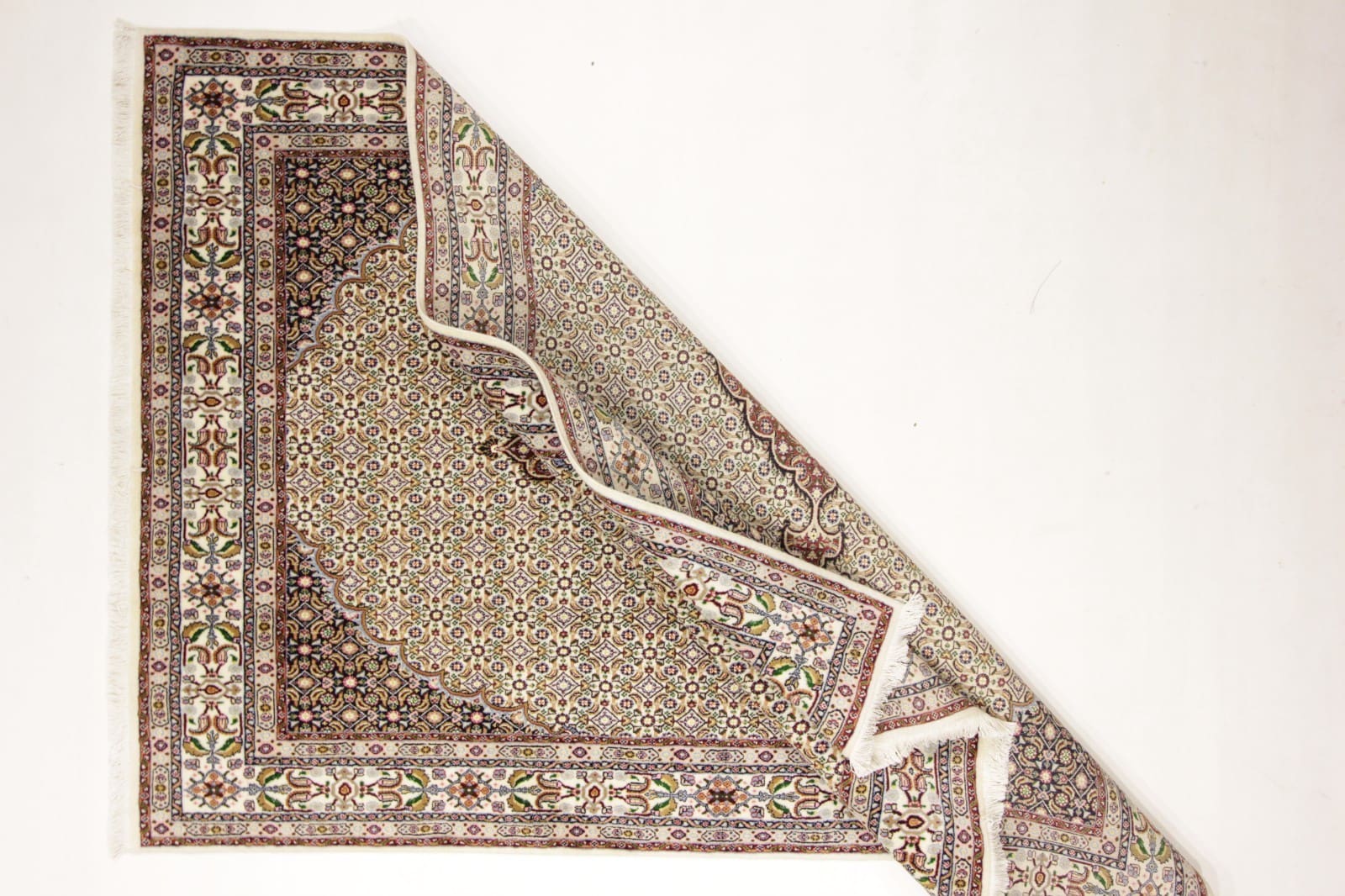 wunderschoner-perserteppich-moud-239-x-174-cm-400000-knoten-handgeknupft-1 Moud Perserteppich aus Iran, 237 × 173 cm