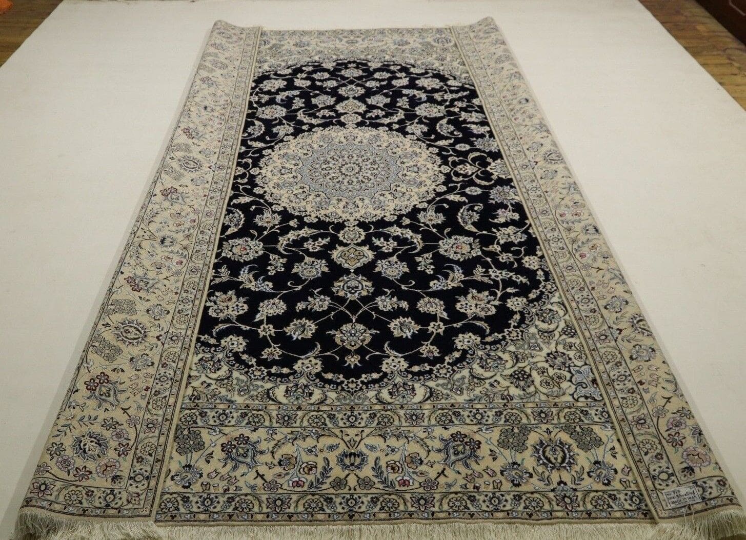 Nain Perserteppich 350 × 246 cm aus Wolle, handgeknüpft