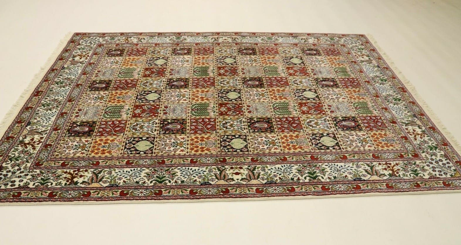 Moud Perserteppich aus Iran, 233 × 163 cm