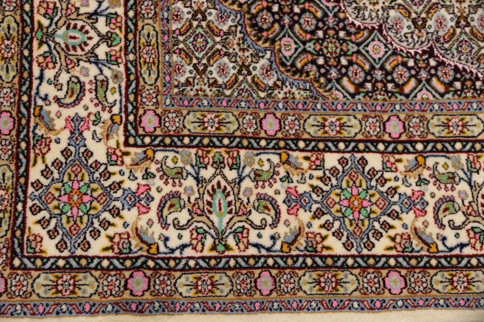 Moud Perserteppich aus Iran, 237 × 162 cm