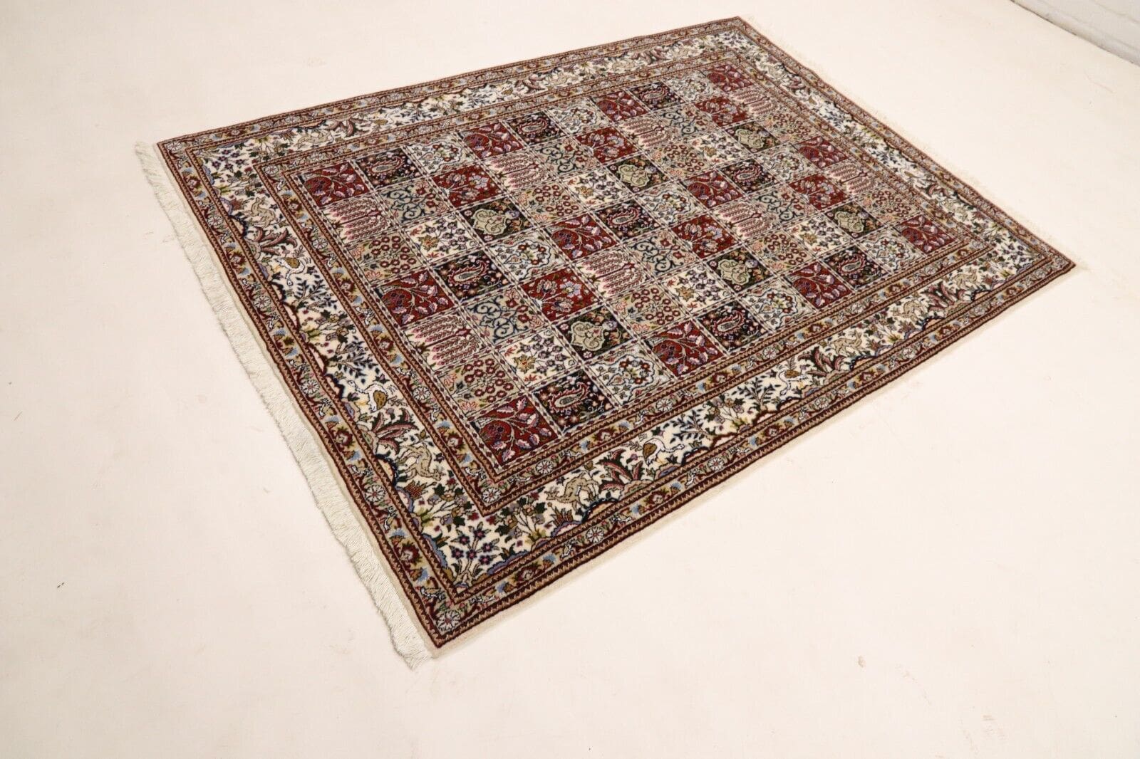 Handgeknüpfter Moud Perserteppich 204 × 147 cm