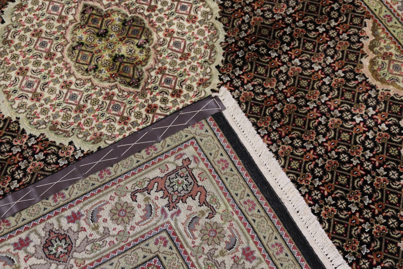 wunderschoner-orientteppich-244-x-164-cm-300000-knoten-handgeknupft-6 Handgeknüpfter Täbriz Orientteppich 242 × 163 cm