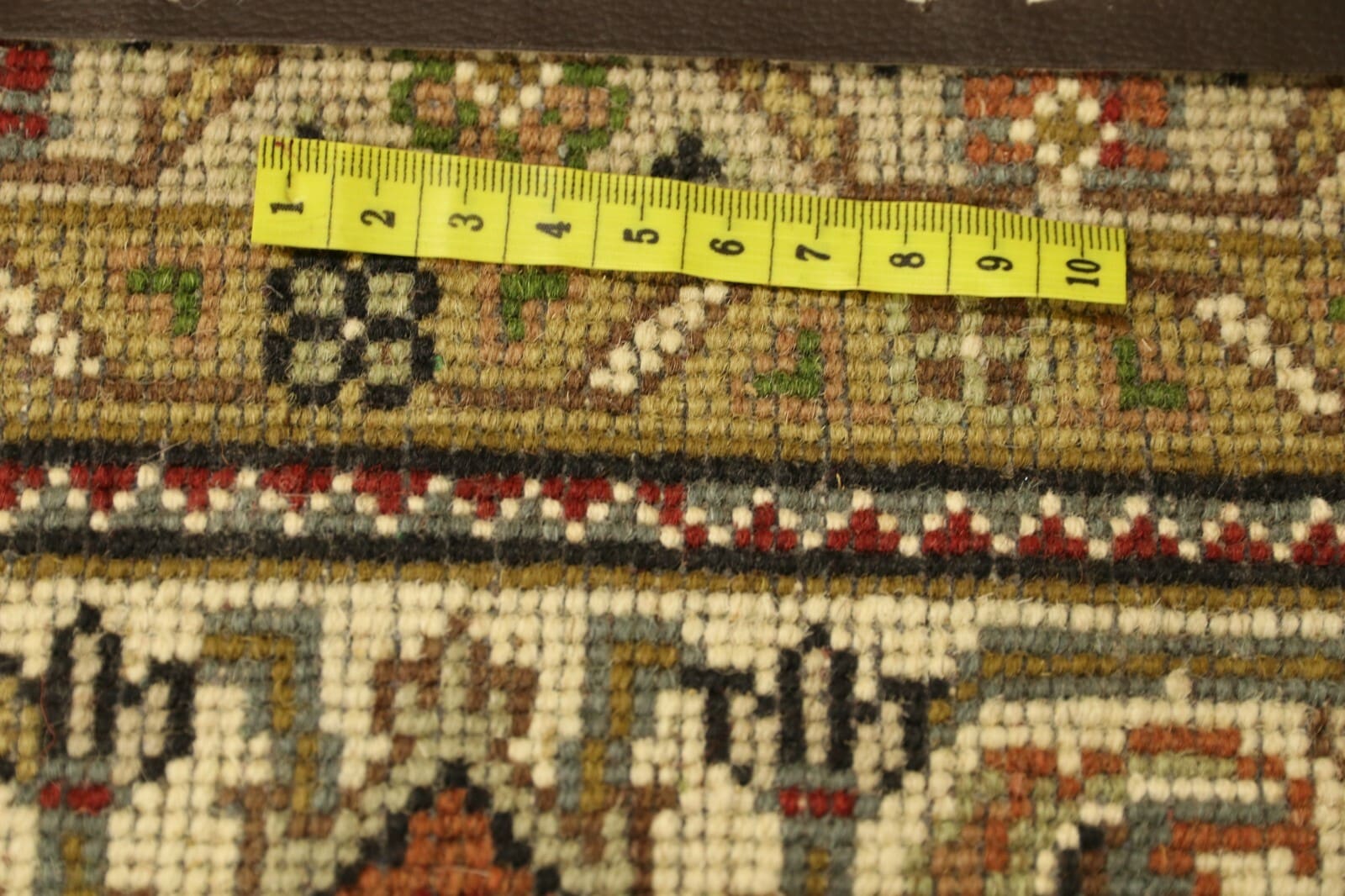 Handgeknüpfter Täbriz Orientteppich 242 × 169 cm