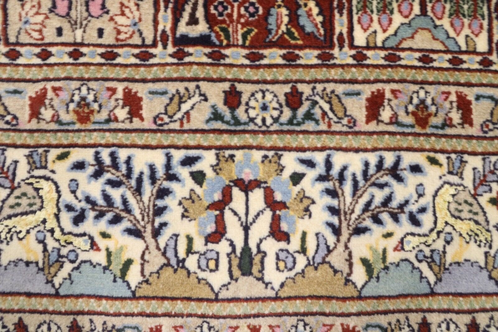 Handgeknüpfter Orientalisch Perserteppich, 195 × 148 cm, Wolle & Seide