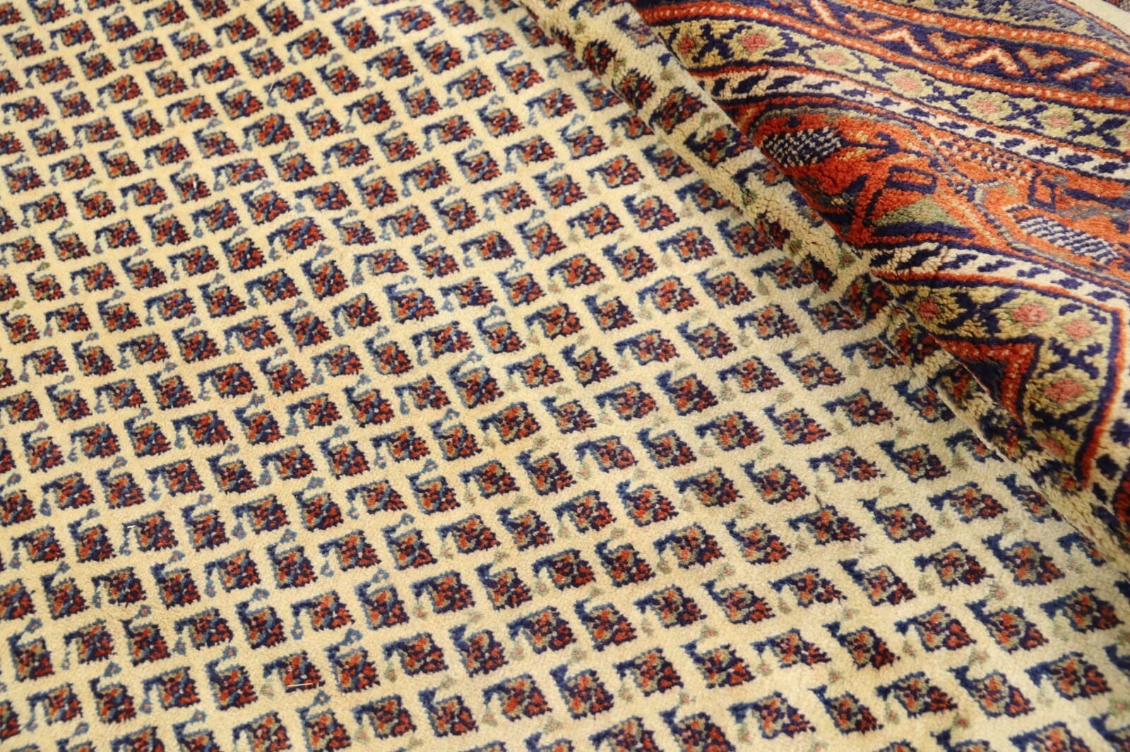 Handgeknüpfter Sarough Farahan Perserteppich 325 × 230 cm