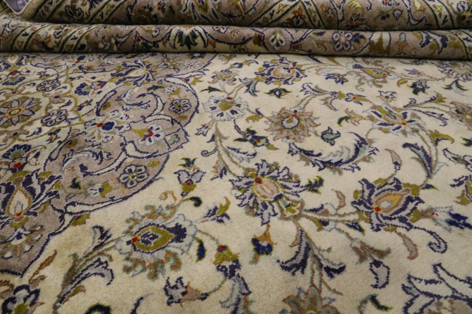 Kashan Perserteppich 350 × 245 cm aus Wolle, handgeknüpft