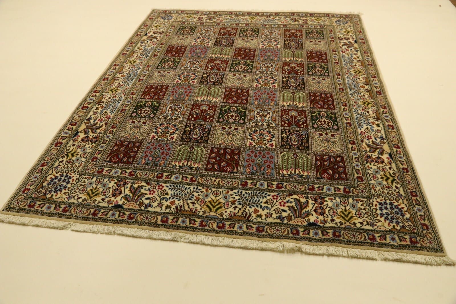 Moud Perserteppich 230 × 170 cm aus Wolle & Seide, handgeknüpft