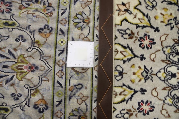 Handgeknüpfter Kashan Perserteppich 353 × 240 cm