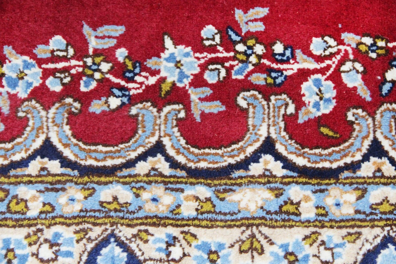 Kerman Perserteppich aus Iran, 275 × 185 cm