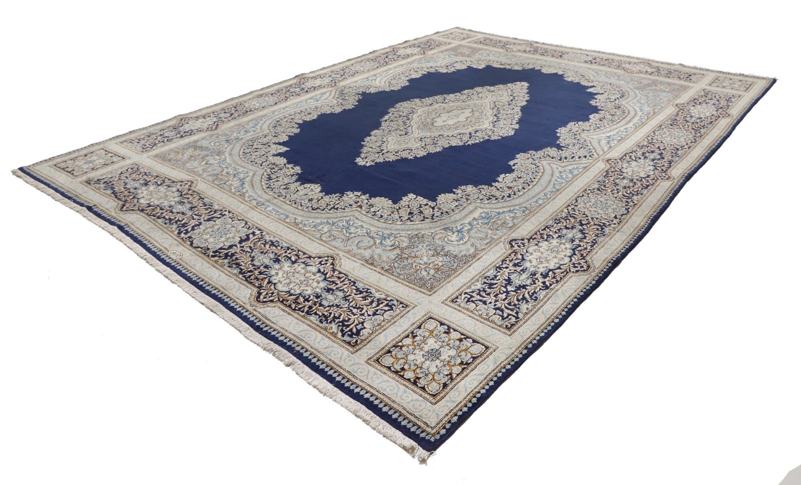 Kerman Perserteppich 415 × 304 cm aus Wolle, handgeknüpft