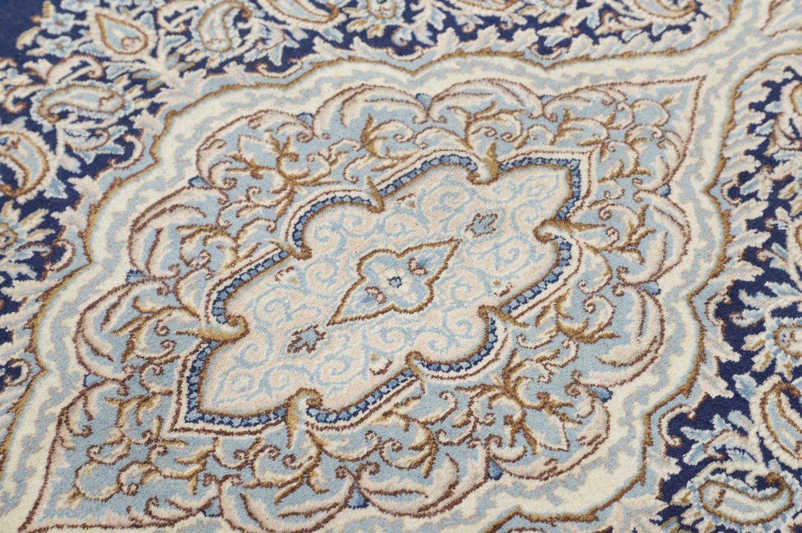 Kerman Perserteppich 415 × 304 cm aus Wolle, handgeknüpft