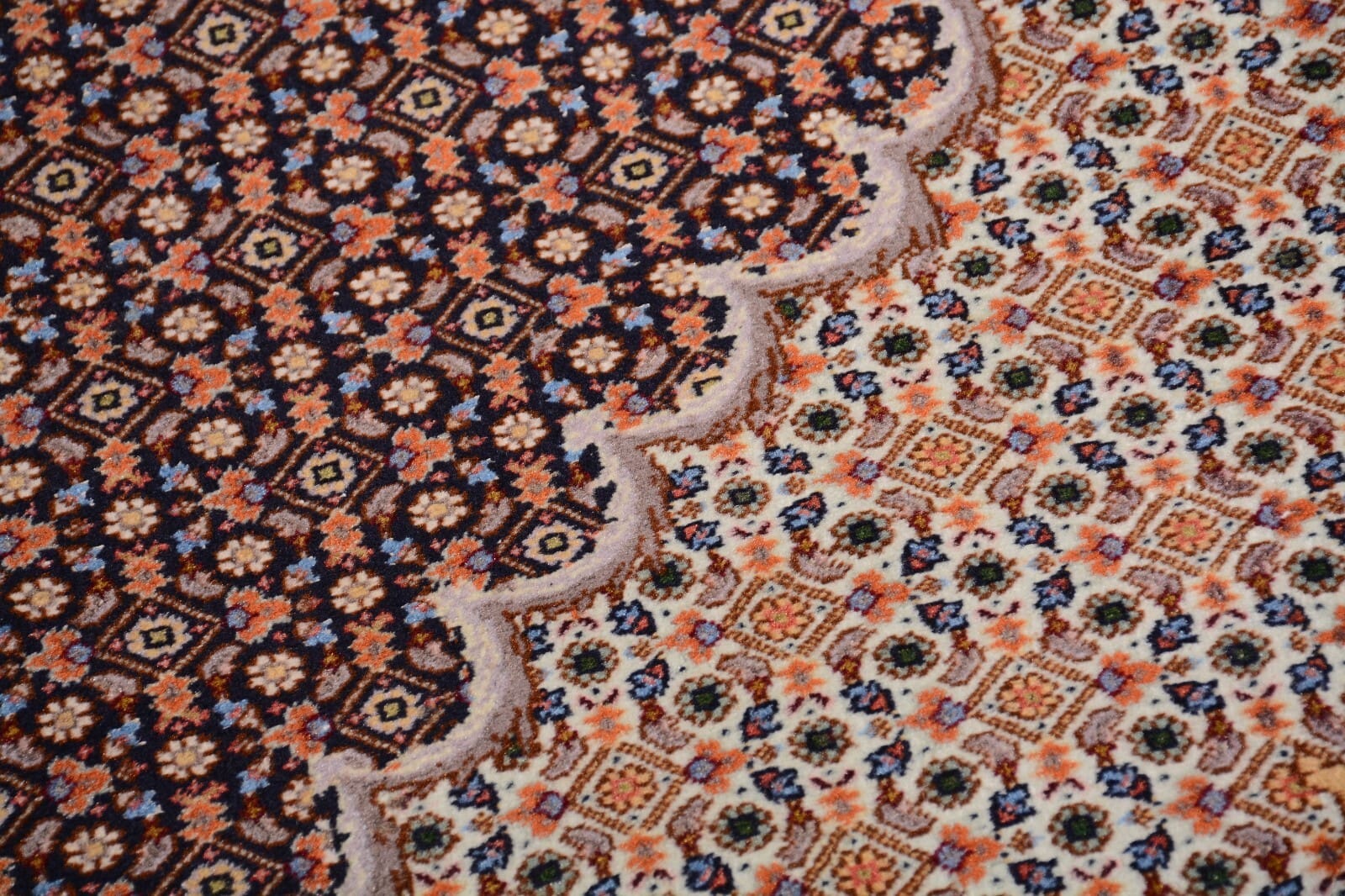 Täbriz Perserteppich aus Iran, 395 × 300 cm