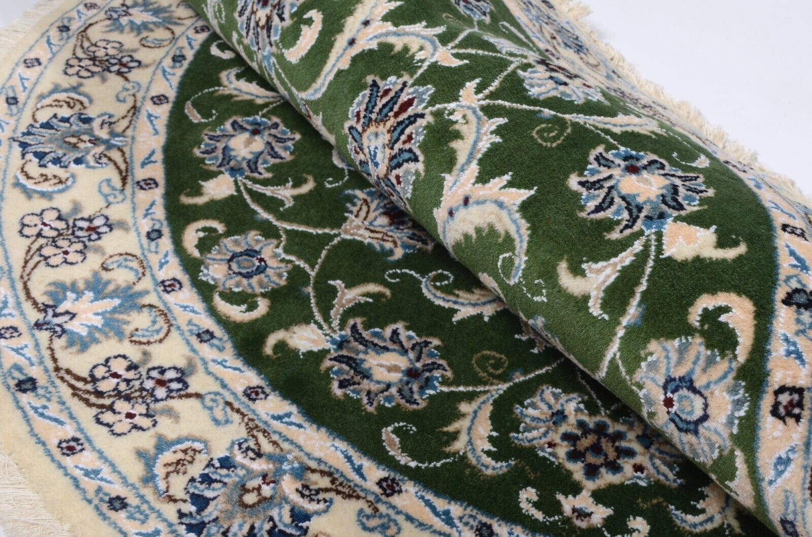 handgeknupfter-perserteppich-nain-152-x-151-cm-300000-knoten-6 Nain Perserteppich 150 × 150 cm aus Wolle, handgeknüpft