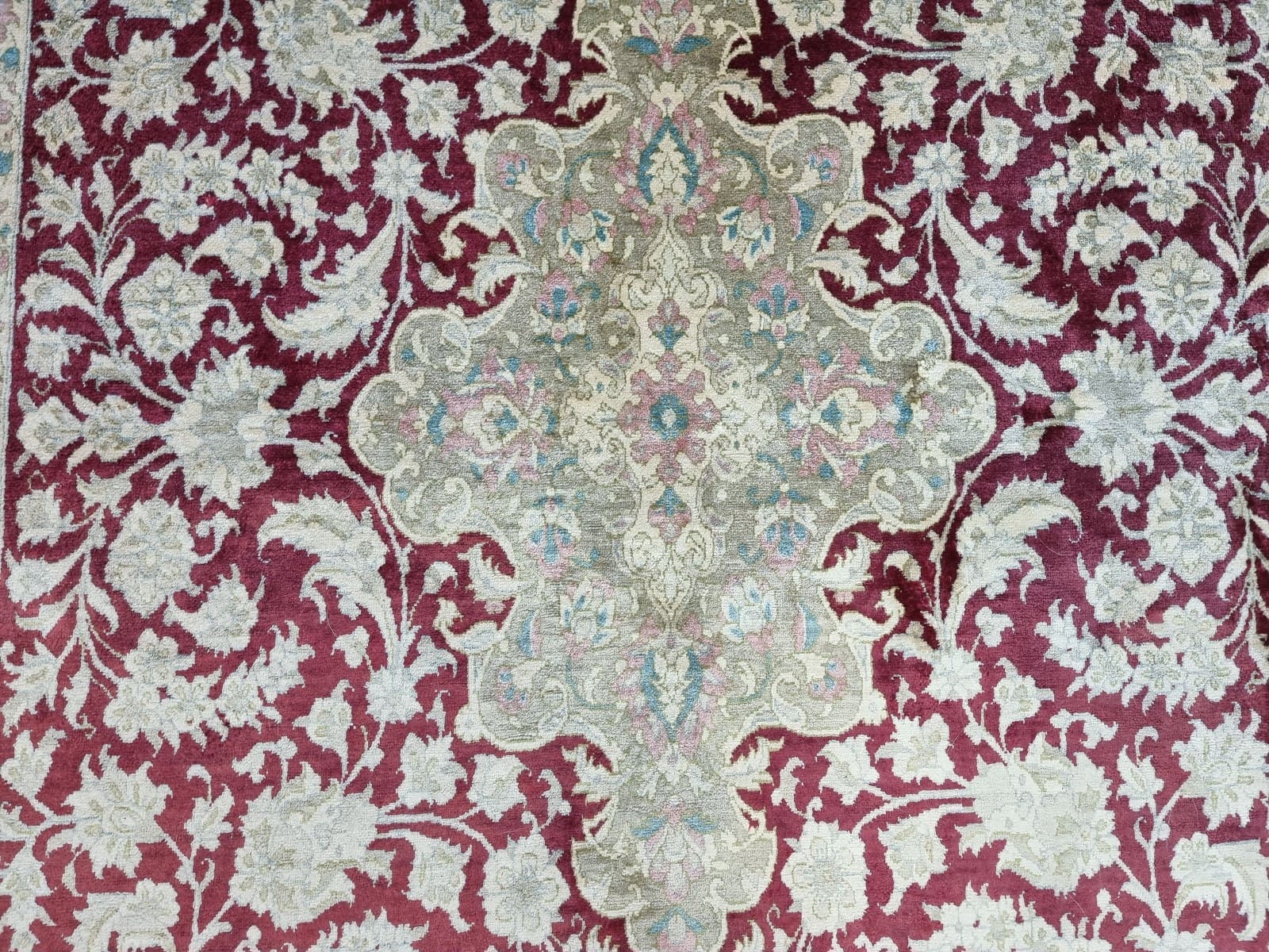 wunderschoner-persischer-ghom-seide-154x98-cm-800000-knoten-handgeknupft-9 Handgeknüpfter Ghom Perserteppich 152 × 97 cm