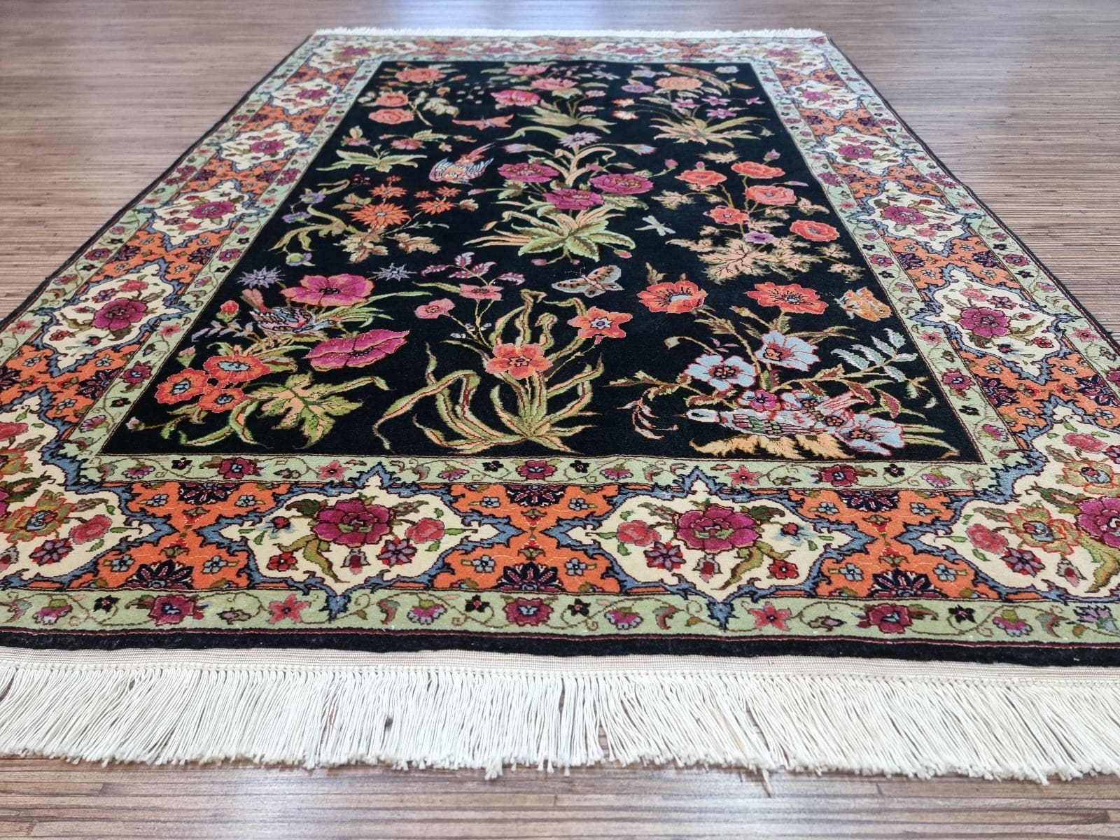 wunderschoner-original-persischer-tabriz-147x103-cm-500000-k-m-handgeknupft-3 Täbriz Perserteppich 145 × 102 cm aus Wolle & Seide, handgeknüpft