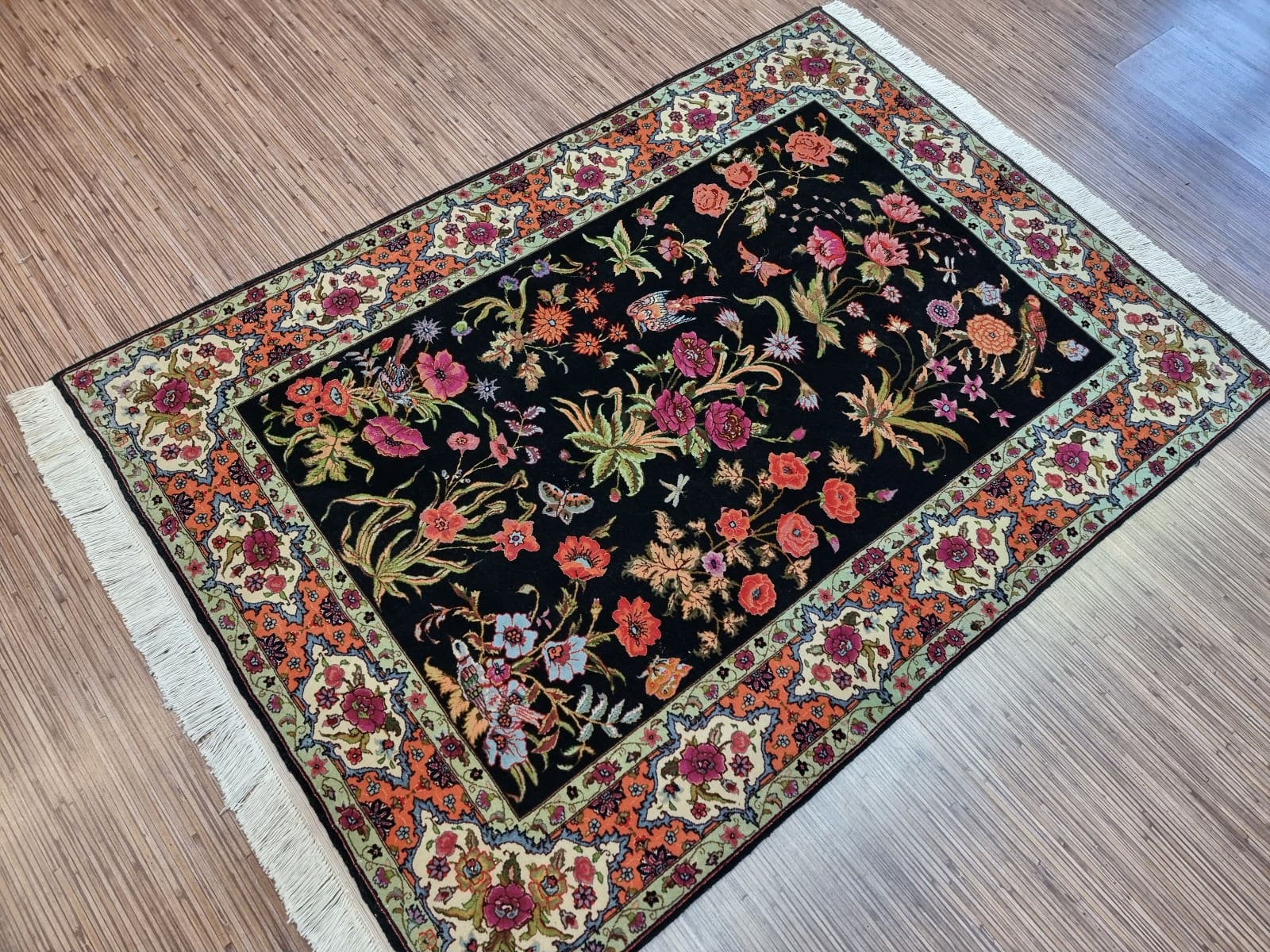 wunderschoner-original-persischer-tabriz-147x103-cm-500000-k-m-handgeknupft-4 Täbriz Perserteppich 145 × 102 cm aus Wolle & Seide, handgeknüpft