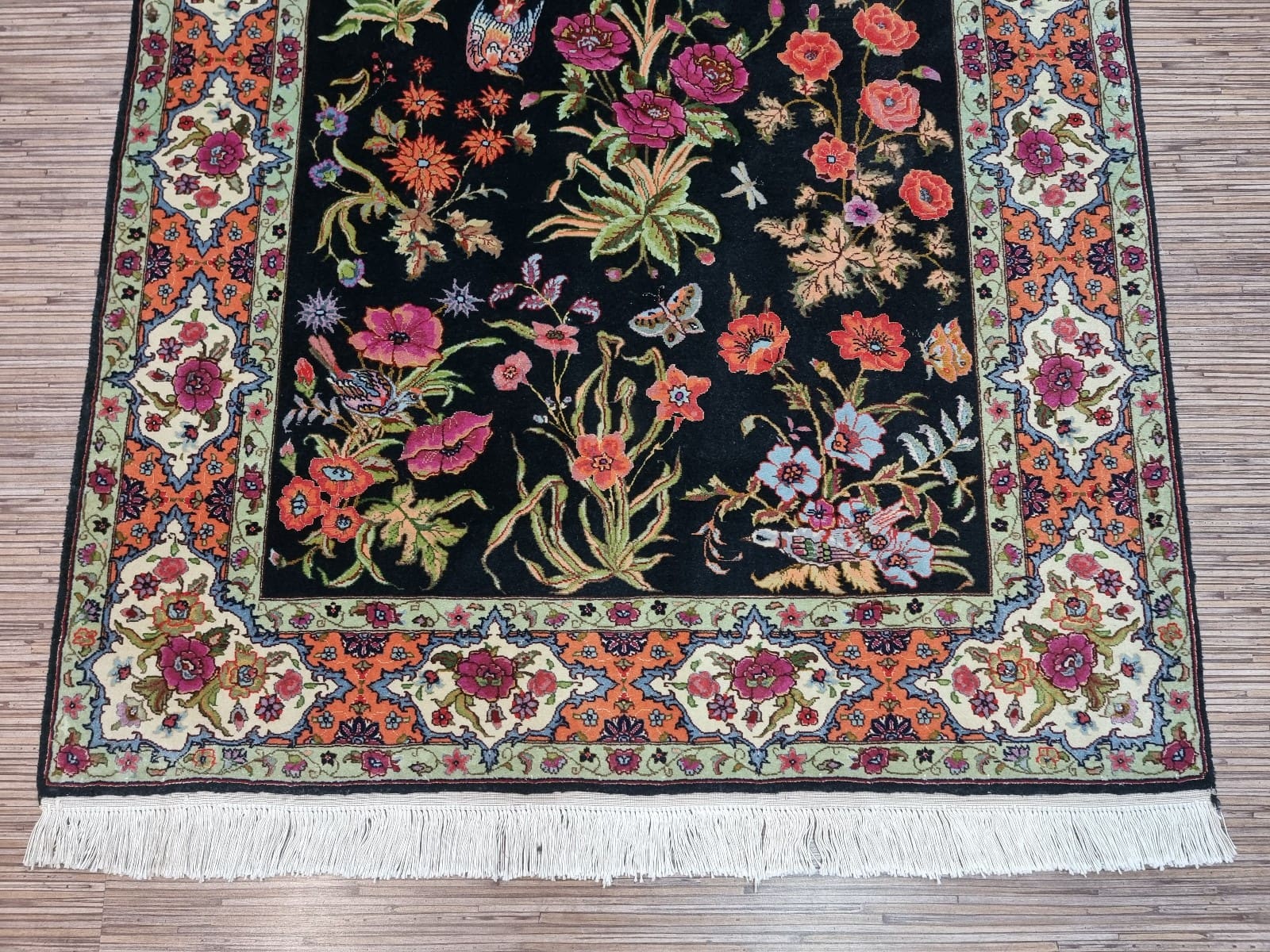 wunderschoner-original-persischer-tabriz-147x103-cm-500000-k-m-handgeknupft-8 Täbriz Perserteppich 145 × 102 cm aus Wolle & Seide, handgeknüpft