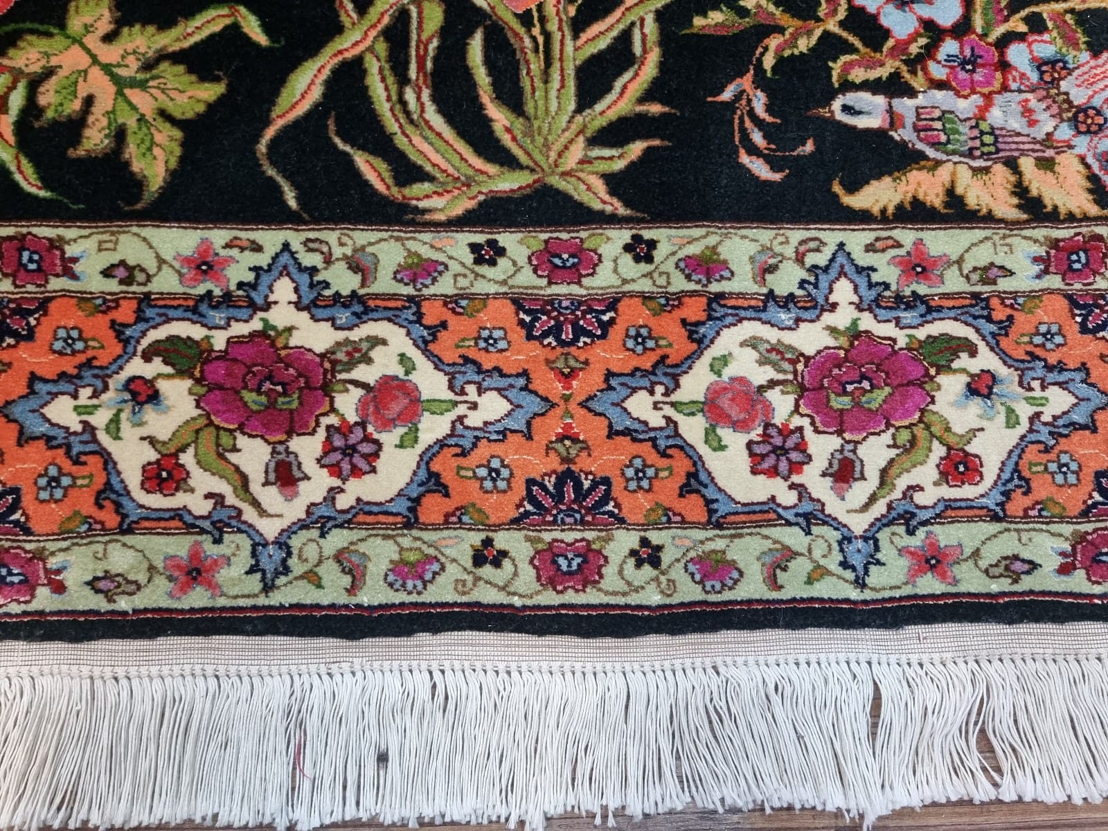 wunderschoner-original-persischer-tabriz-147x103-cm-500000-k-m-handgeknupft-9 Täbriz Perserteppich 145 × 102 cm aus Wolle & Seide, handgeknüpft
