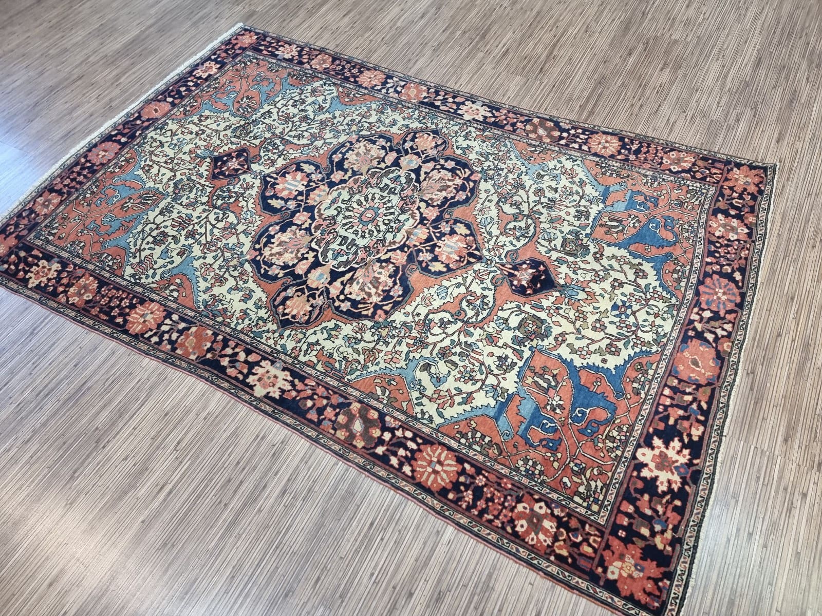 Orientalisch Perserteppich 199 × 126 cm aus Wolle, handgeknüpft