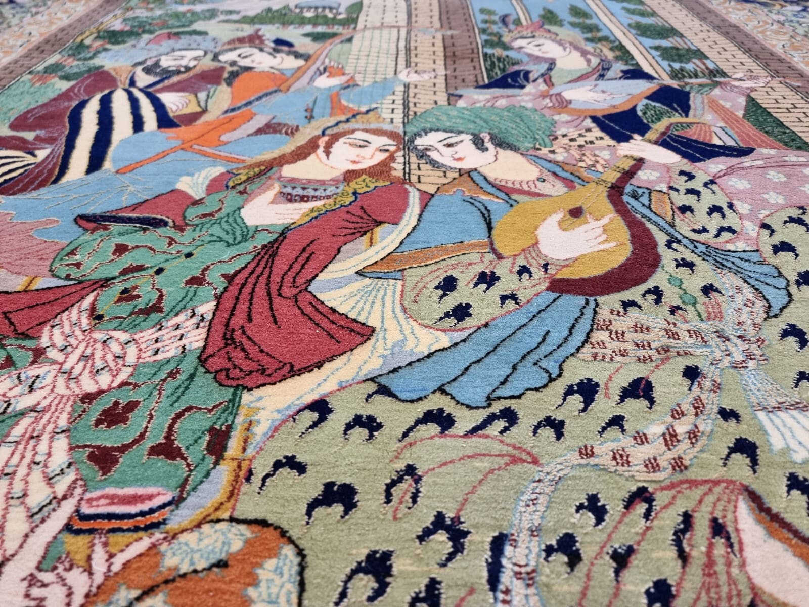 Isfahan Perserteppich 244 × 150 cm aus Wolle & Seide, handgeknüpft
