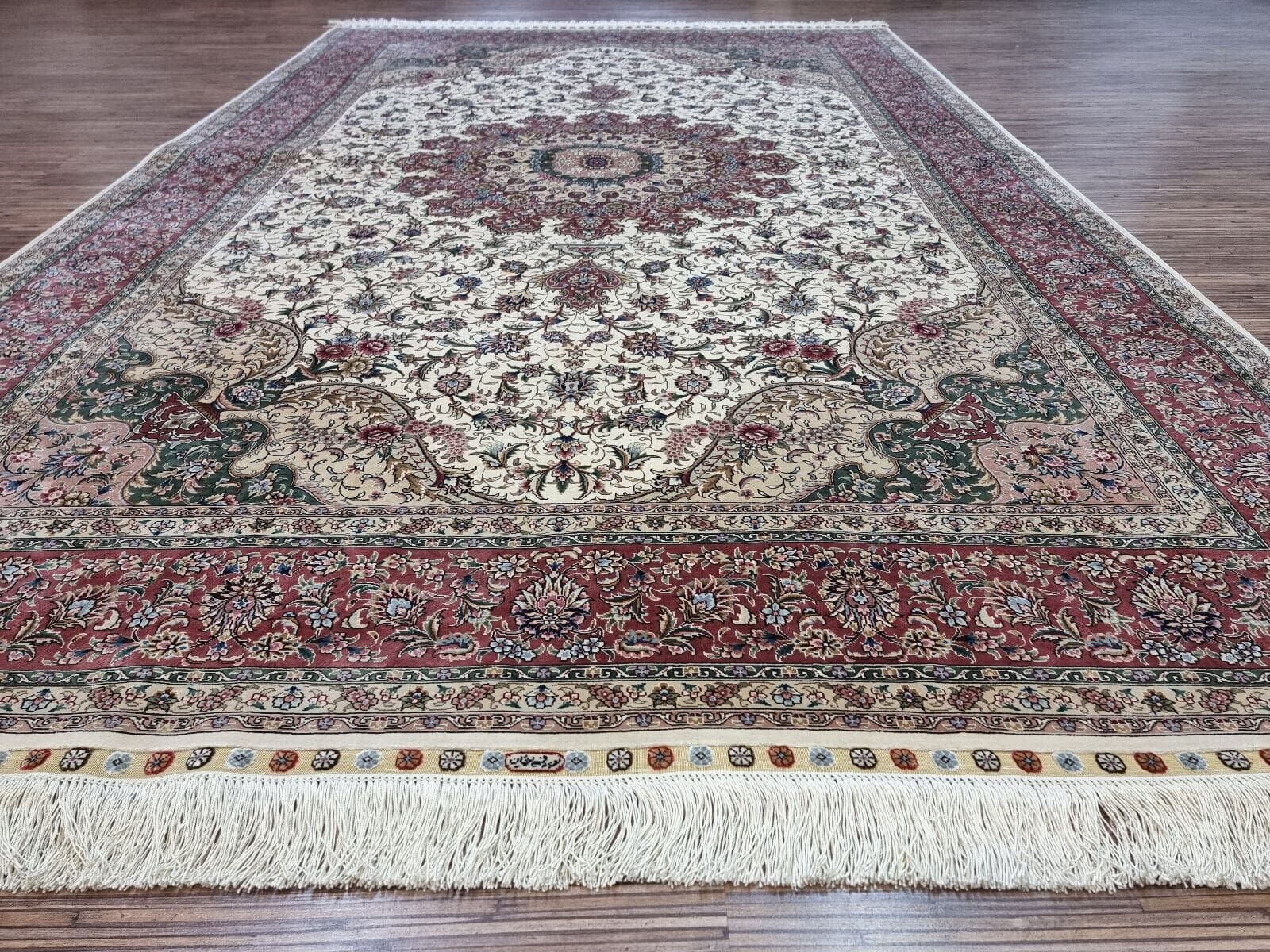 Handgeknüpfter Hereke Teppich, 250 × 150 cm, Seide