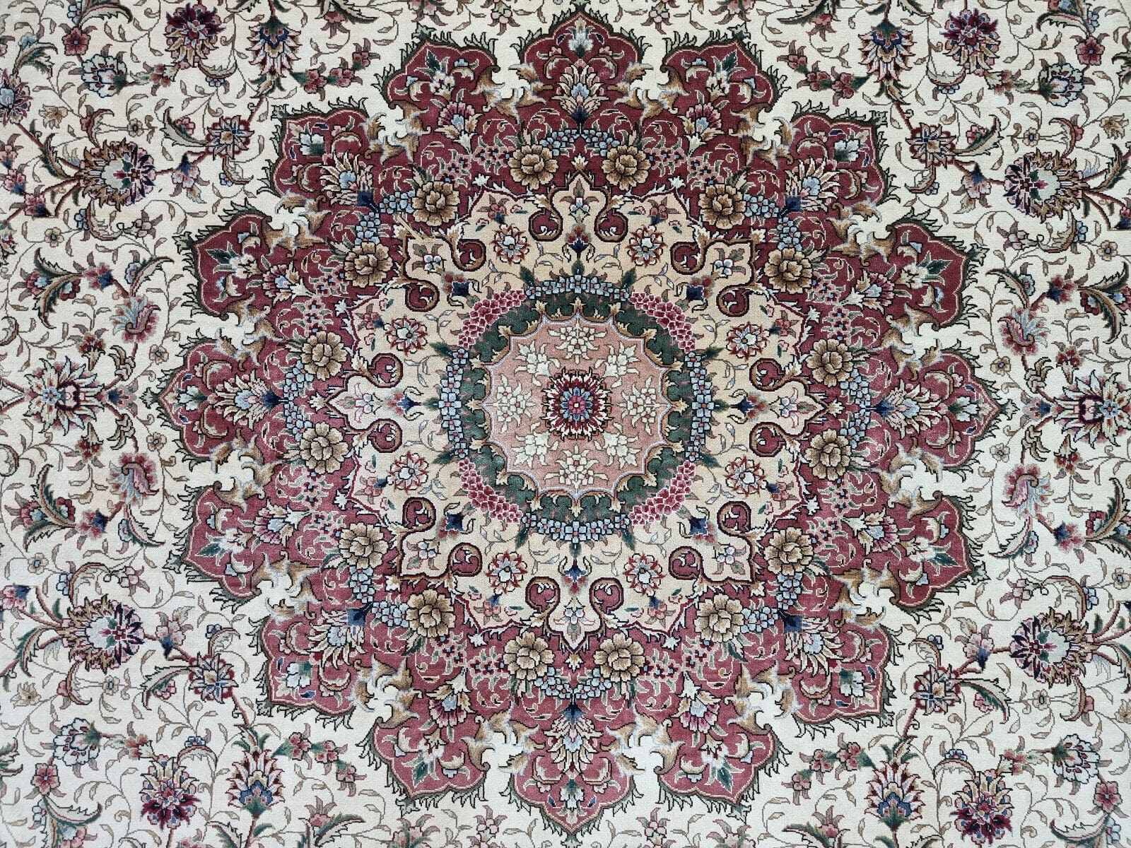 Handgeknüpfter Hereke Teppich, 250 × 150 cm, Seide