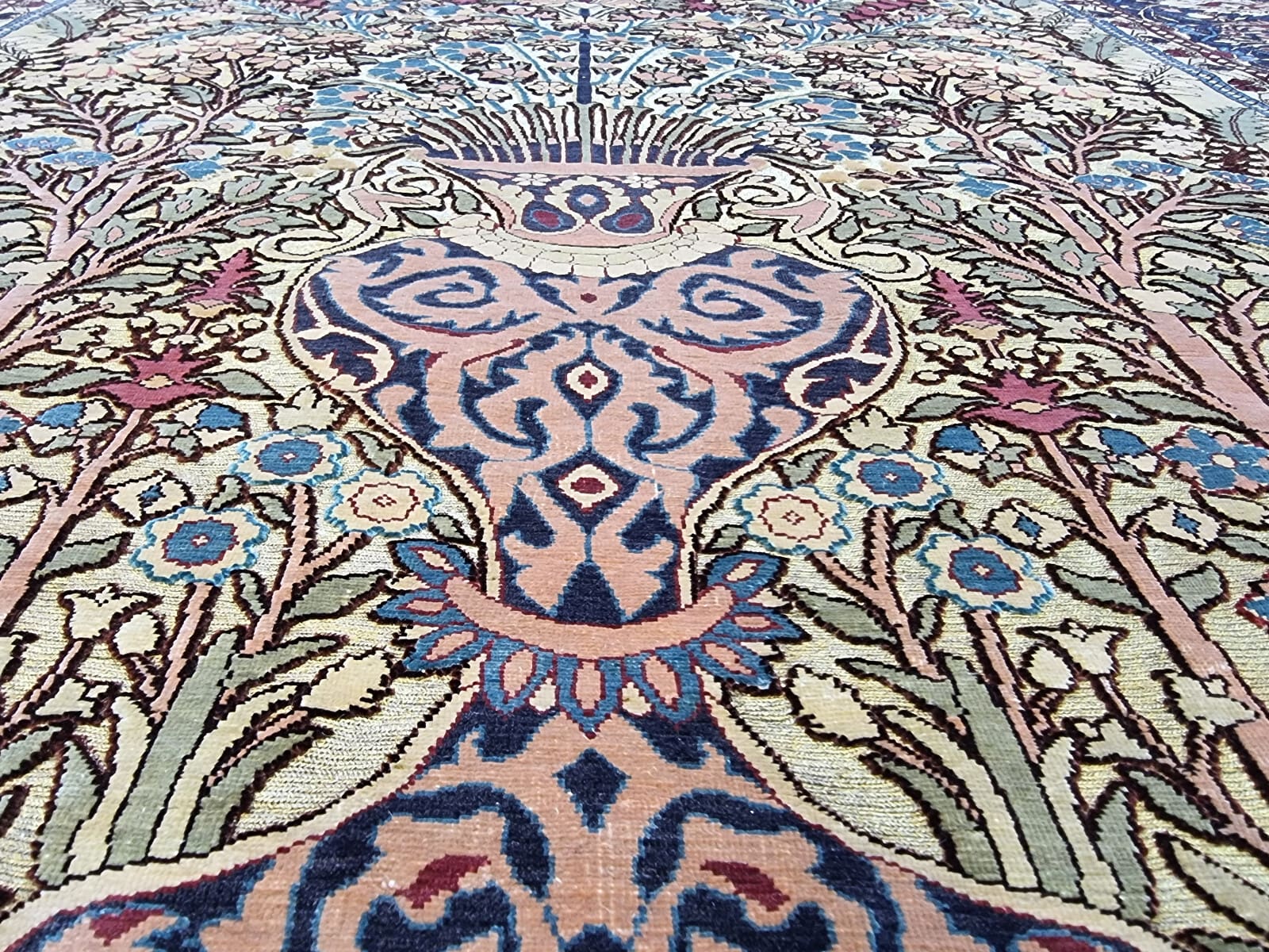 Handgeknüpfter Hereke Orientteppich 171 × 116 cm