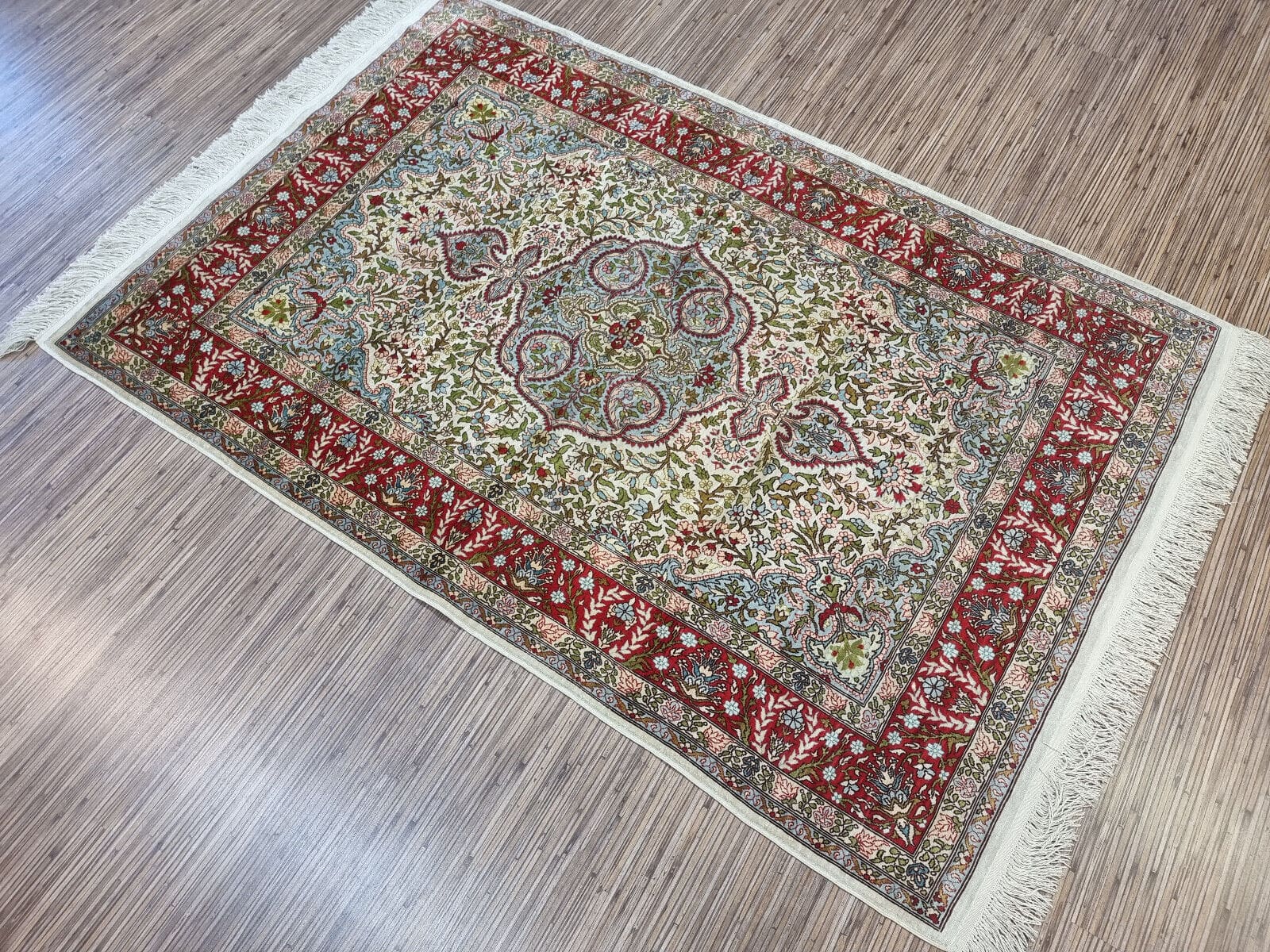 Handgeknüpfter Hereke Orientteppich 150 × 100 cm