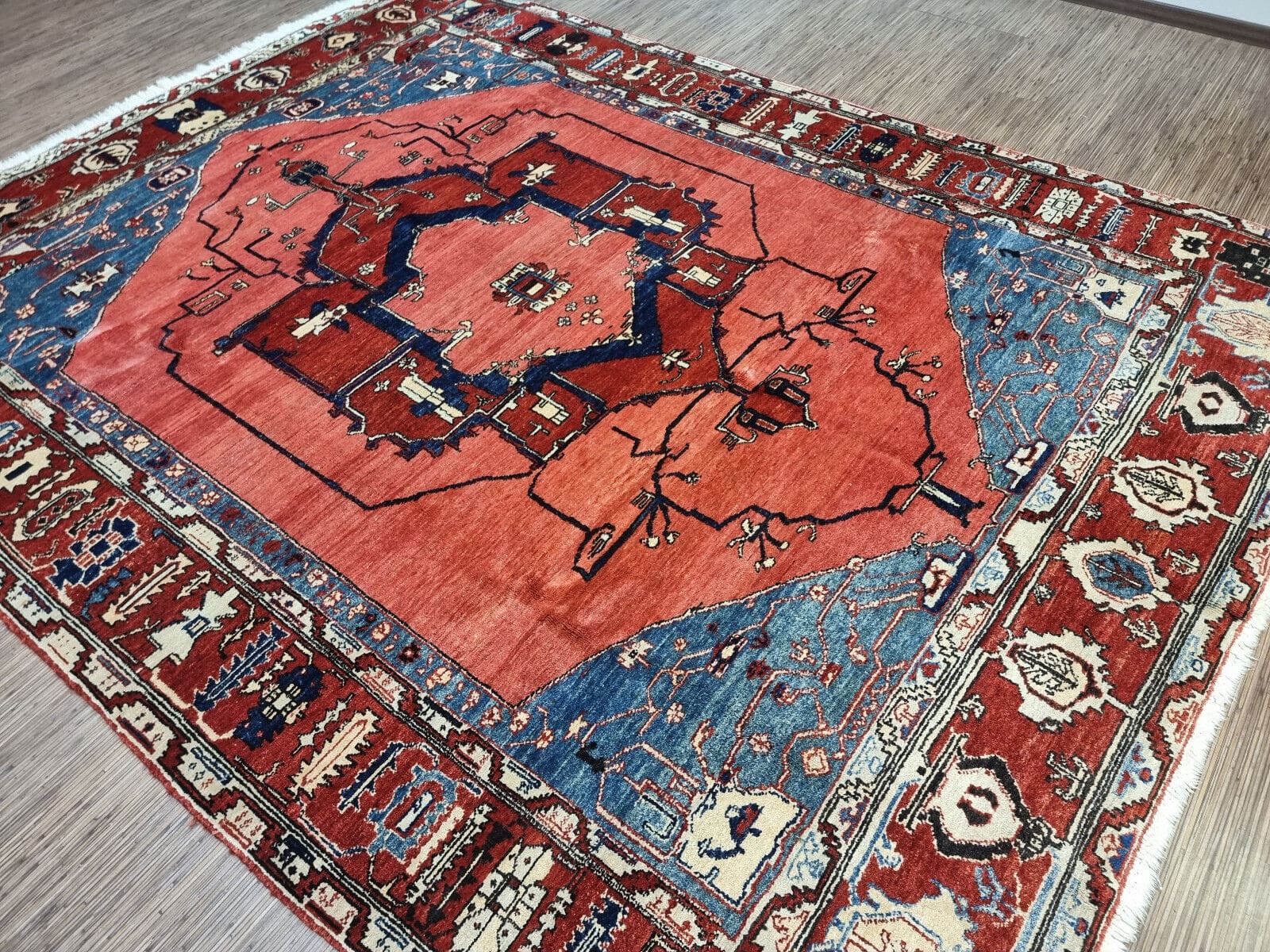 Handgeknüpfter Heriz Orientteppich 330 × 254 cm