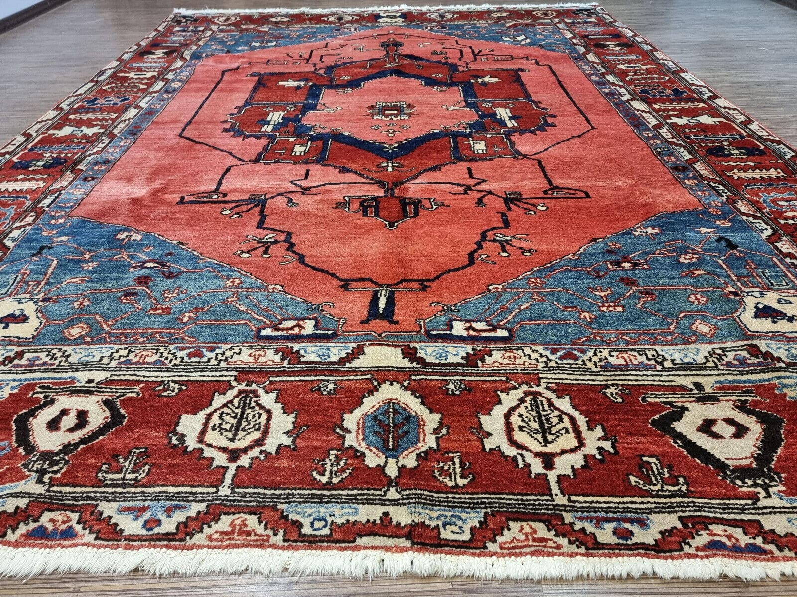 Handgeknüpfter Heriz Orientteppich 330 × 254 cm