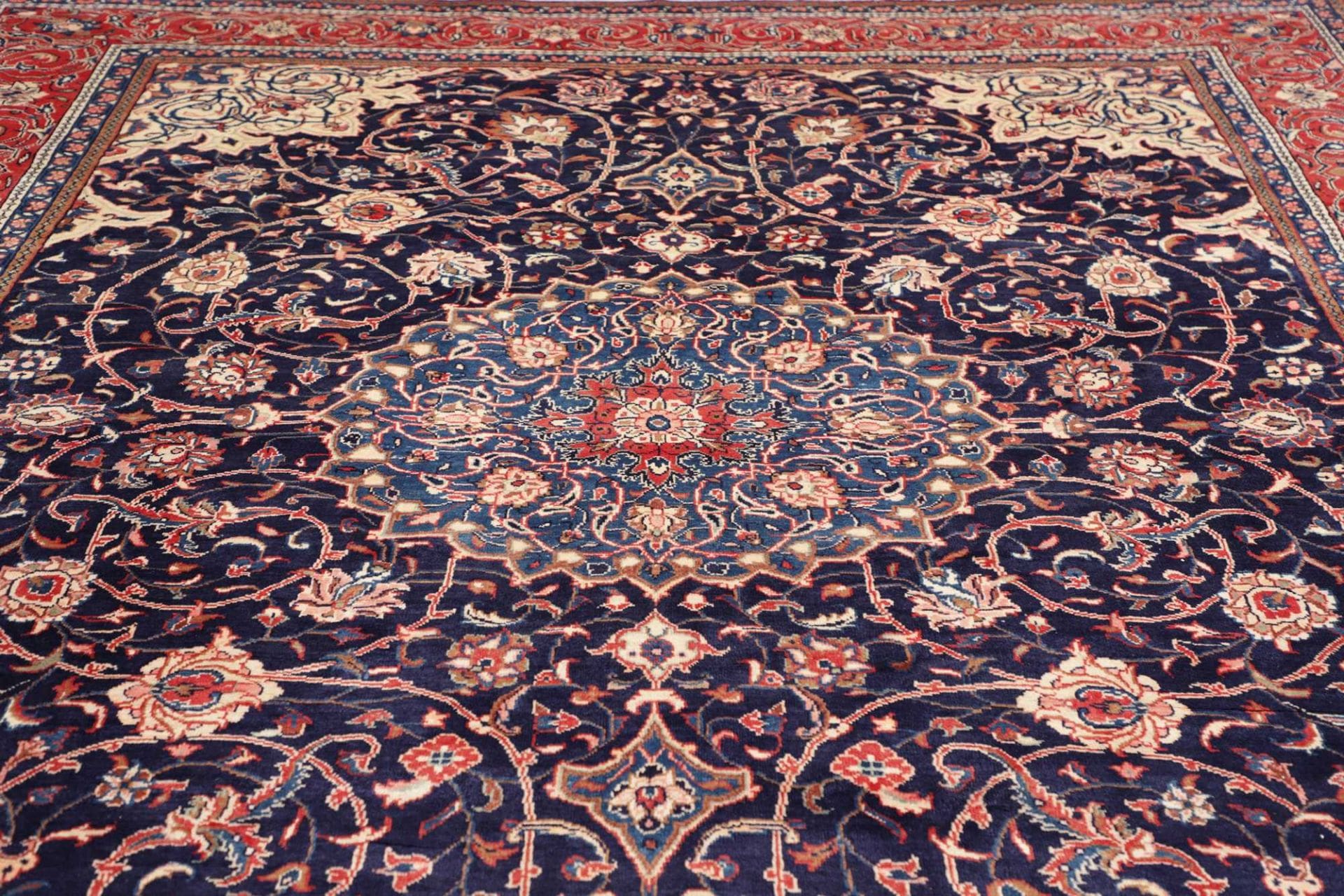 Sarough Farahan Perserteppich 303 × 395 cm aus Wolle, handgeknüpft