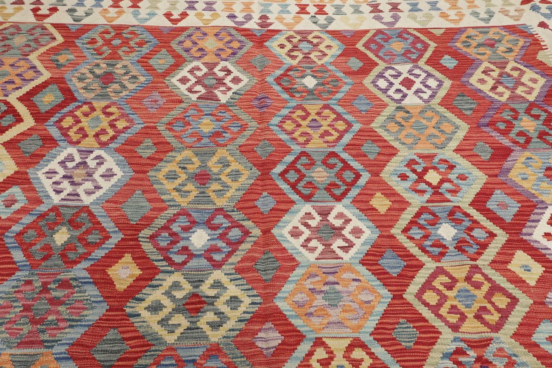 Handgewebter Kelim 417 × 595 cm
