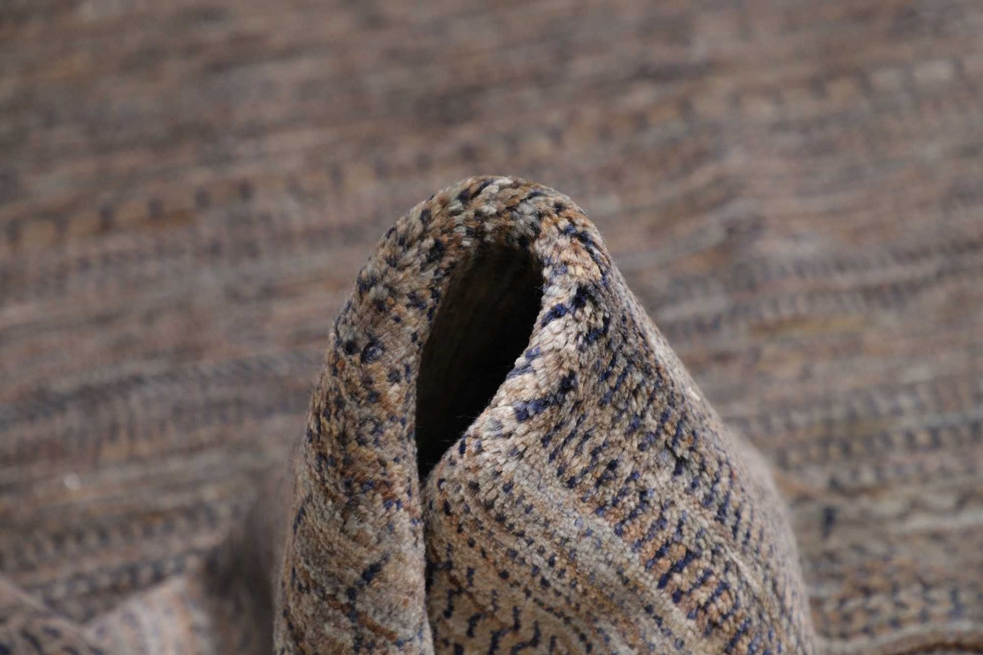 Loribaft Orientteppich 256 × 350 cm aus Wolle, handgeknüpft